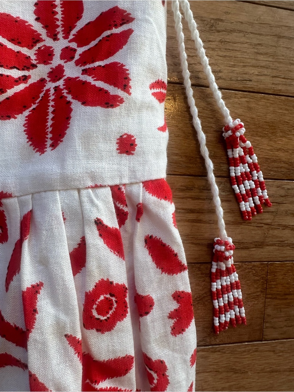 NEW Cupcakes & Cashmere Linen Tiered Maxi Skirt Crop Top Set White Red Floral XS - Picture 5 of 8
